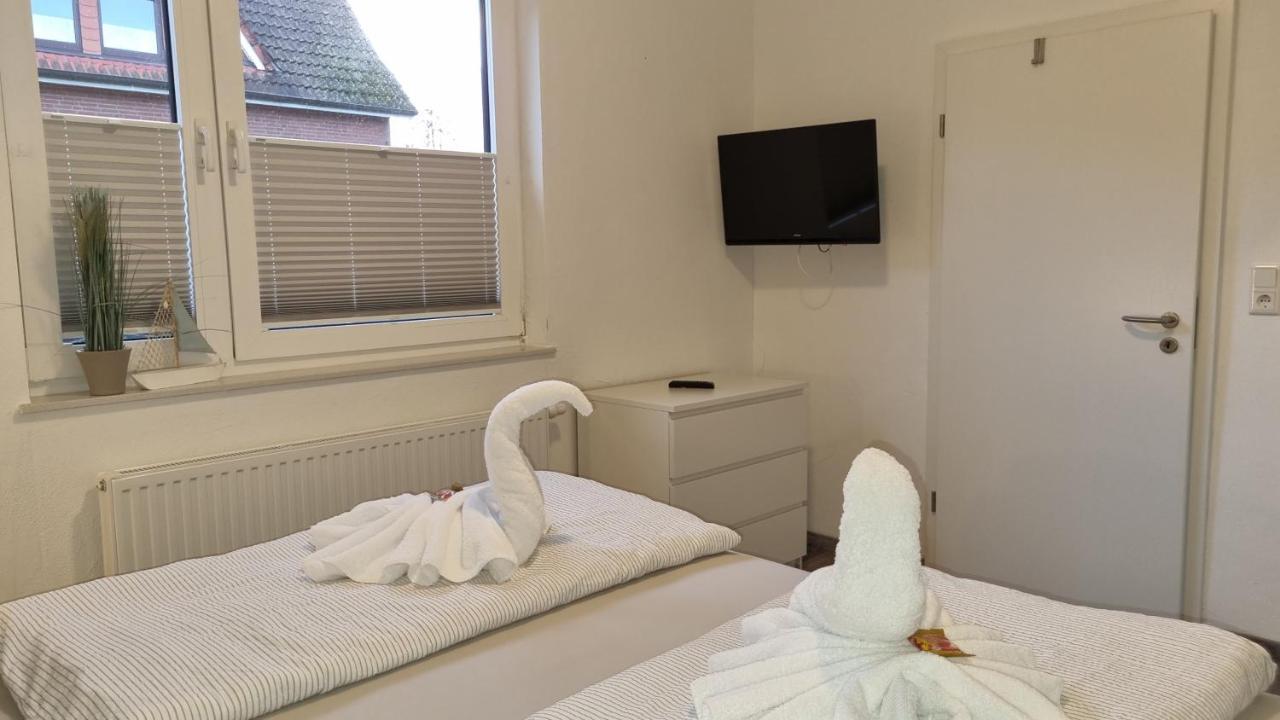 Pension Likedeeler Suite Sir Henry Morgan Borkum Exterior foto
